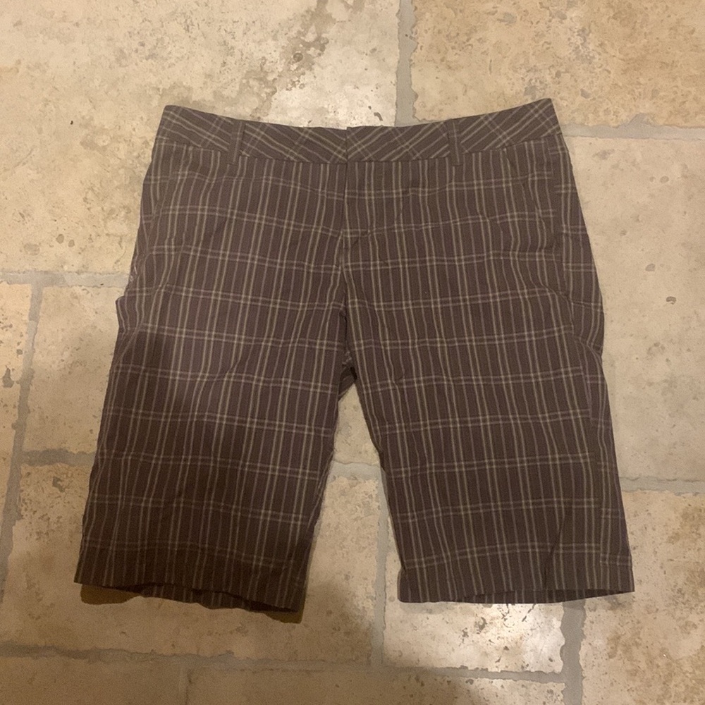 Cute shorts in the brand voi